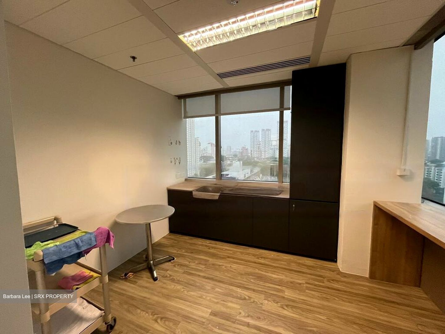 Central Plaza (D3), Office #455579771